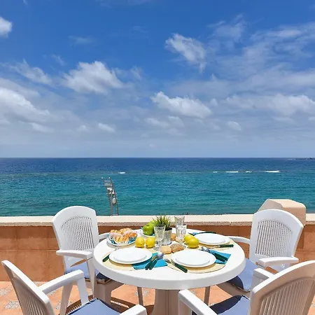 דירה Seafront Marinablue *